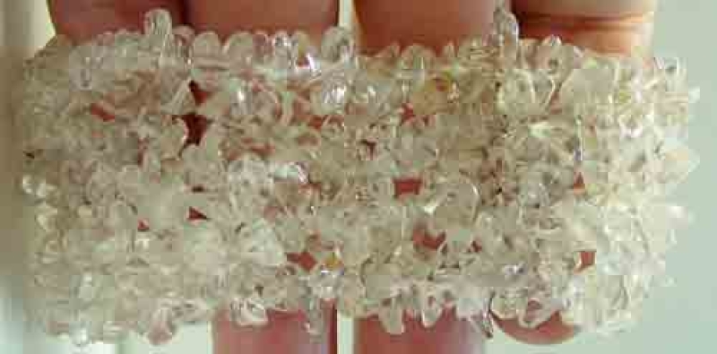 Bergkristall Splitter Armband  4cm breit