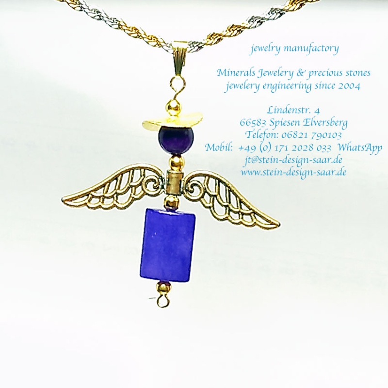 Preview: *Handarbeit* Sugilith Farbstein