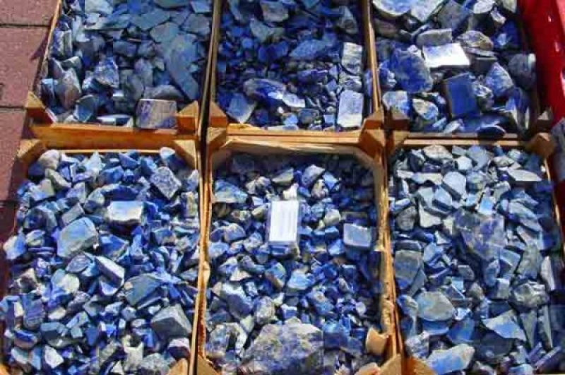 Lapis Lazuli Rohedelsteine