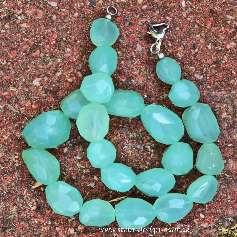 *Neu* Chalcedon Kette XL