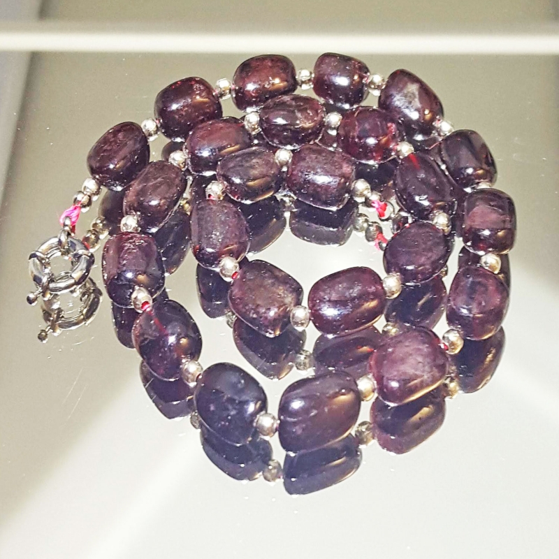 Halskette Granat rot facettiert mit Silberperlen