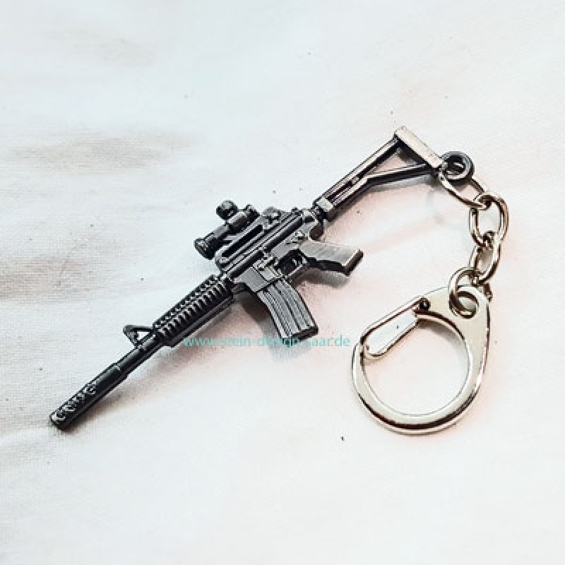 Preview: Kalschnikow Anhänger