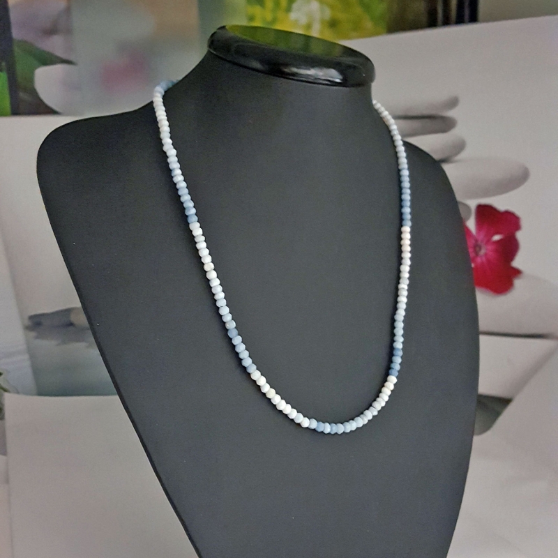 Opal Blue Excellent Collier