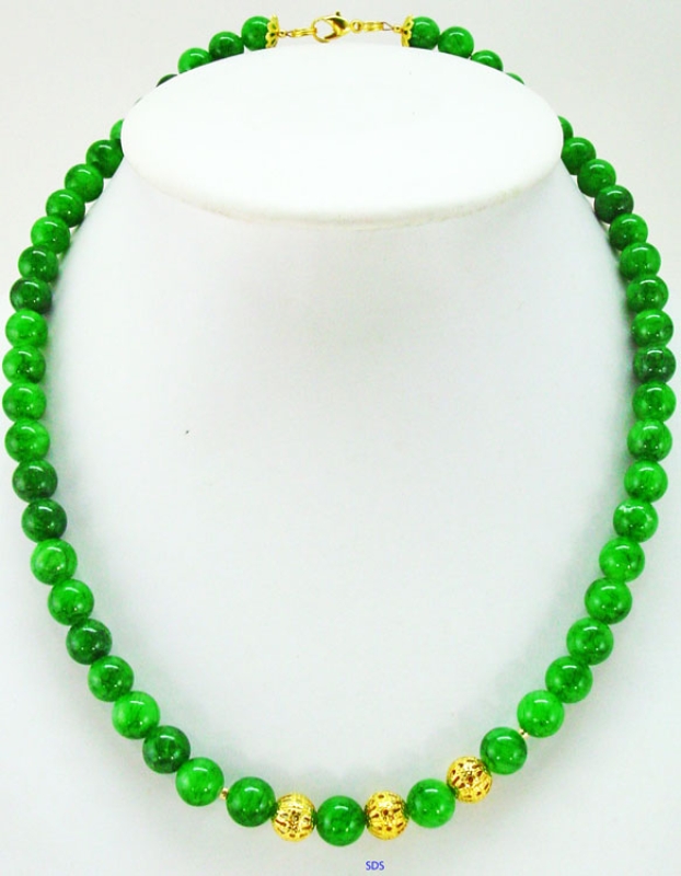 grüne kette Jade