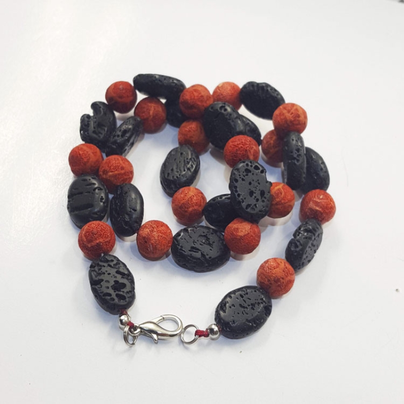 Frauenschmuck