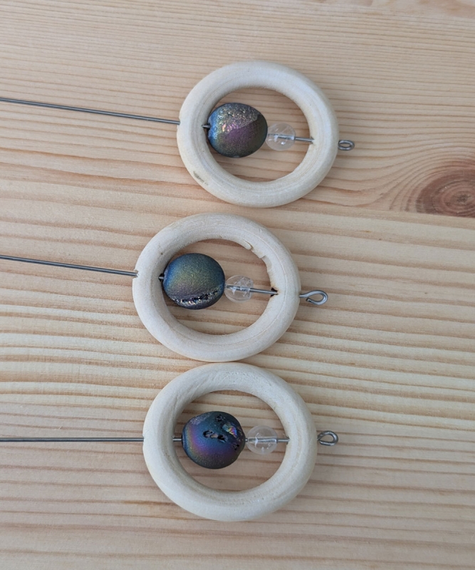 Einhandrute Tensor mit Druse und Hematit