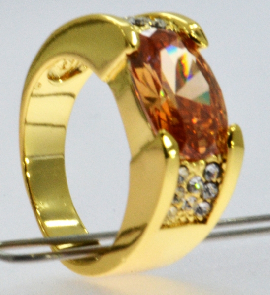 edelstein ring gold