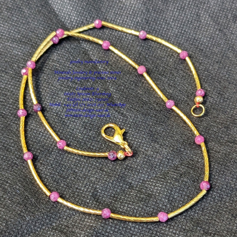 seltene Rubin Rondelle Gold